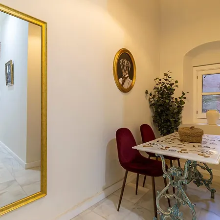Apartment Nuevo-new Sherrylola Cathedral *